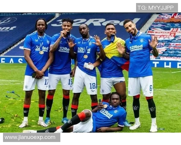 欧洲南美足球明星赛激情对决球星云集展现足球魅力与友谊精神